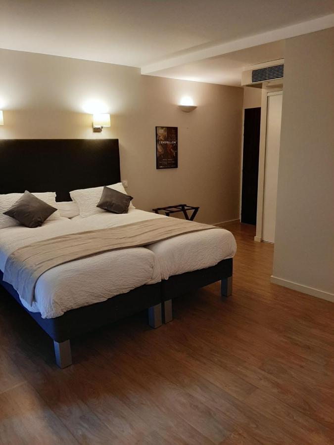 Auberge Du Vernet - Le Pin Solitaire Hotel L'Estrade Bagian luar foto